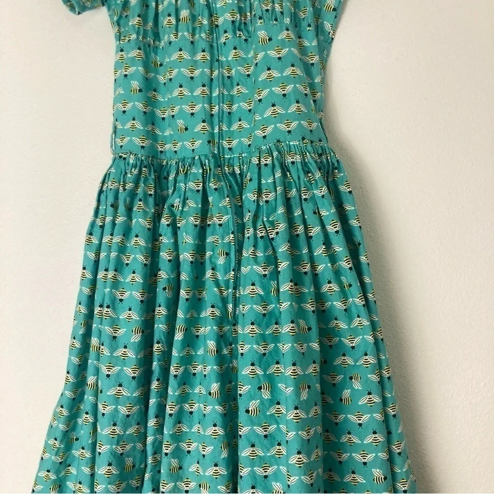 Bee print retro style swing dress - Picture 16 of 16